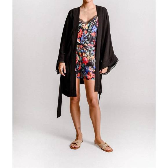 NEW MOLLY BRACKEN kimono robe in black - Picture 2 of 3